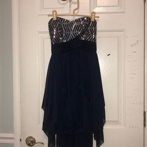 Beautiful blue sparkly prom/homecoming dress